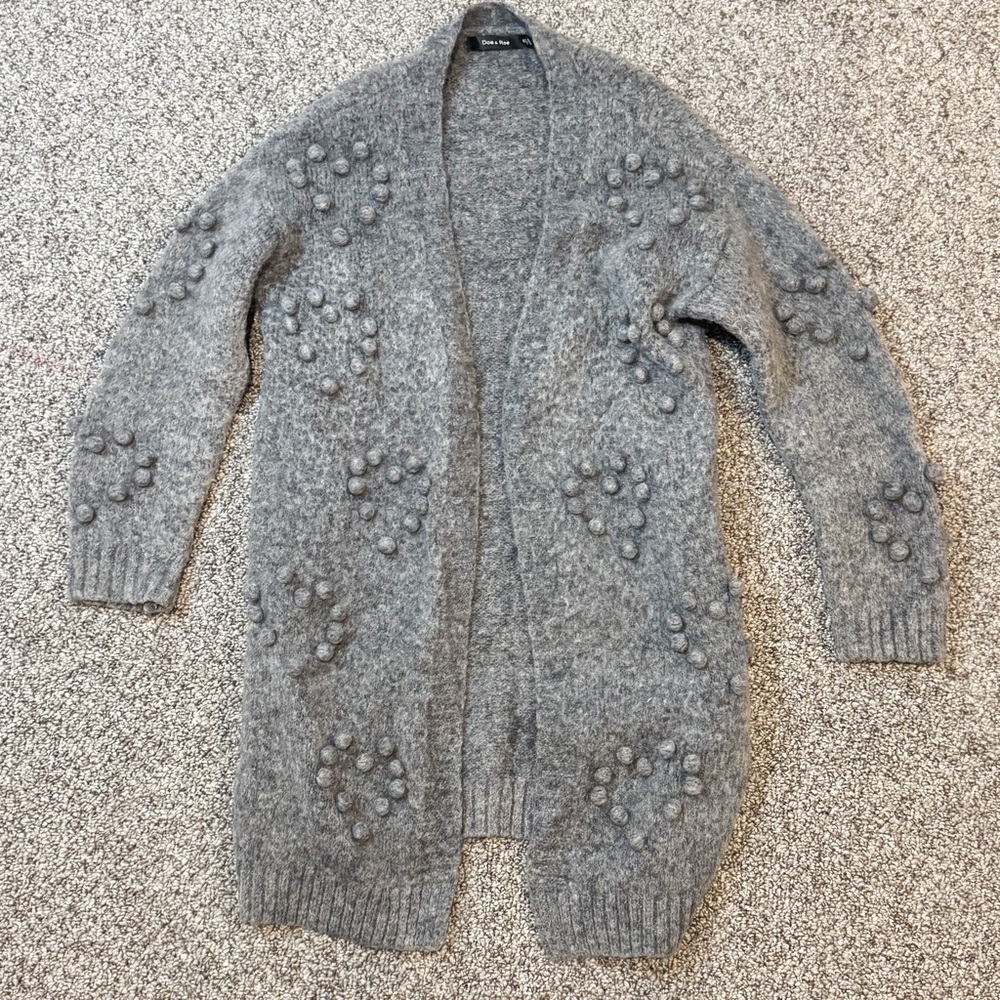Doe & Rae Gray Textured Cardigan - Picture 2 of 7